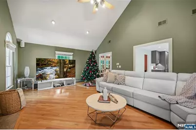 320 William Way, Wyckoff Township, NJ 07481 - Photo 17