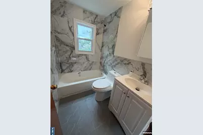 212 E Clinton Avenue 2 #2, Bergenfield, NJ 07621 - Photo 11