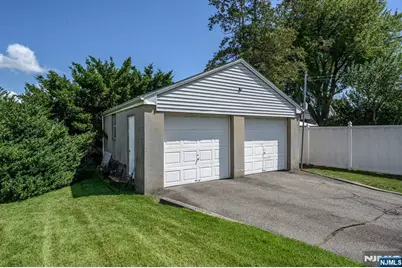 716 4th Street, Lyndhurst Township, NJ 07071 - Photo 33