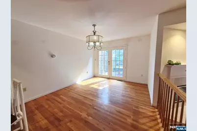 8 Beacon Hill 8 #8, Pompton Lakes, NJ 07442 - Photo 11