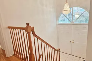 8 Beacon Hill 8, Pompton Lakes, NJ 07442 - Photo 5