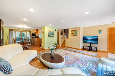 39-03 Garvey Place, Fair Lawn, NJ 07410 - Photo 9