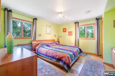 39-03 Garvey Place, Fair Lawn, NJ 07410 - Photo 19