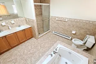 461 Bb Lawn Ave B, Palisades Park, NJ 07650 - Photo 7
