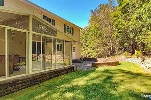281 Kinnelon Rd, Kinnelon, NJ 07405 - Photo 9