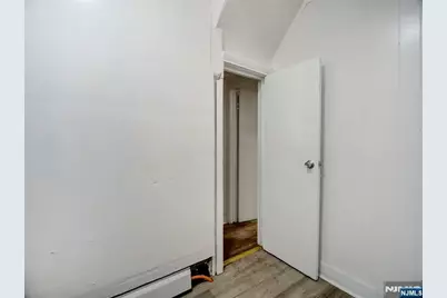 54 4th Street, Paterson, NJ 07522 - Photo 5