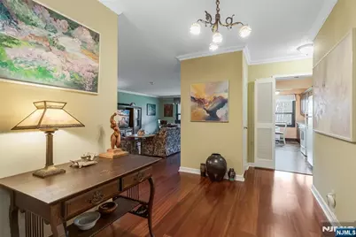 2 Claridge Drive 1Ne #1NE, Verona, NJ 07044 - Photo 9