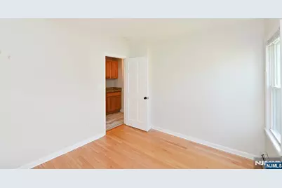 45 Hill Street, Midland Park, NJ 07432 - Photo 13