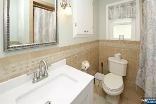 45 Hill St, Midland Park, NJ 07432 - Photo 19