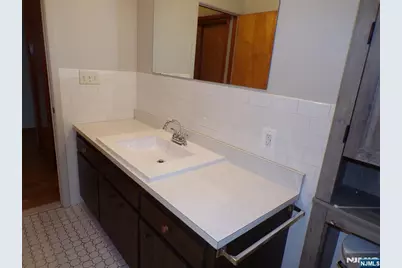 22 John Street 2 #2, East Rutherford, NJ 07073 - Photo 15