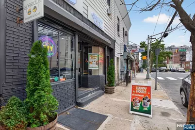 154 Chestnut Avenue, Jersey City, NJ 07306 - Photo 7
