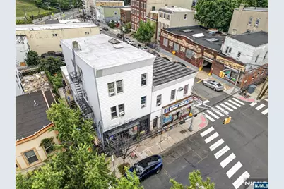 154 Chestnut Avenue, Jersey City, NJ 07306 - Photo 45
