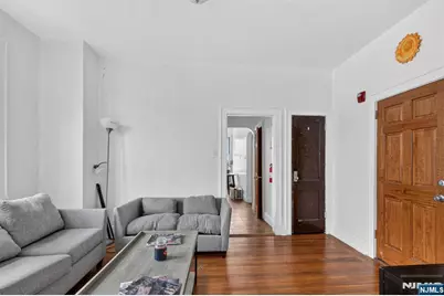 154 Chestnut Avenue, Jersey City, NJ 07306 - Photo 35