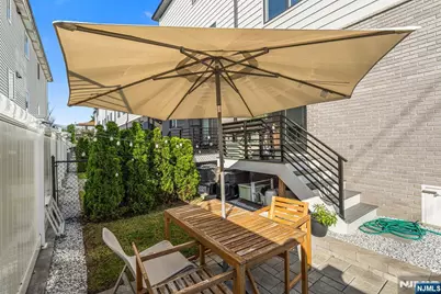 305 8th Street 1 #1, Fairview, NJ 07022 - Photo 27