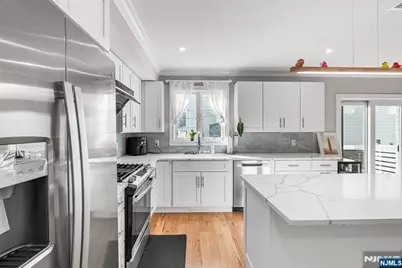 305 8th Street 1 #1, Fairview, NJ 07022 - Photo 5