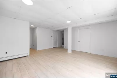 102 Gall Court, Elmwood Park, NJ 07407 - Photo 27