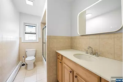 102 Gall Court, Elmwood Park, NJ 07407 - Photo 23