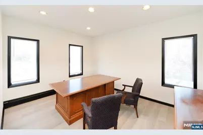 0-99 Plaza Road 2 #2, Fair Lawn, NJ 07410 - Photo 5