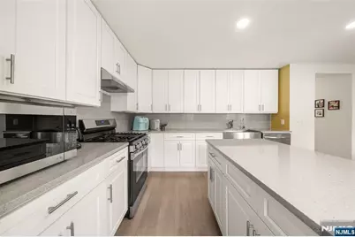 12 Holland Avenue, Demarest, NJ 07627 - Photo 11