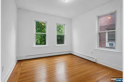411 S 15th Street, Newark, NJ 07103 - Photo 5