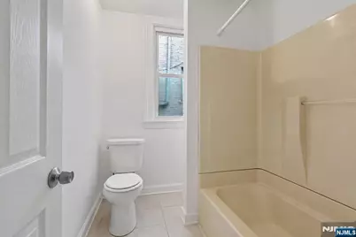 411 S 15th Street, Newark, NJ 07103 - Photo 9