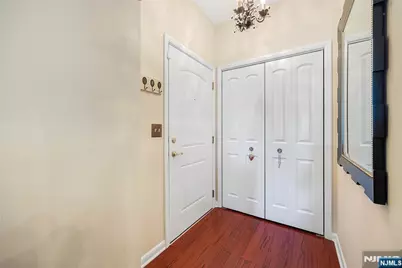 1018 Brittany Drive 1018 #1018, Wayne, NJ 07470 - Photo 19