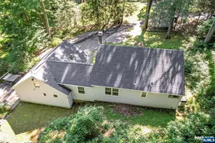2 Nydam Ln, Franklin Lakes, NJ 07417 - Photo 3