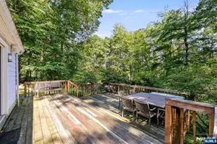 2 Nydam Ln, Franklin Lakes, NJ 07417 - Photo 7
