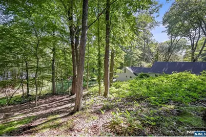 2 Nydam Lane, Franklin Lakes, NJ 07417 - Photo 31