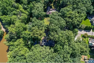 2 Nydam Lane, Franklin Lakes, NJ 07417 - Photo 23