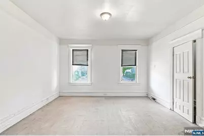 102 Claremont Avenue, Jersey City, NJ 07305 - Photo 3