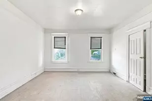 102 Claremont Ave, Jersey City, NJ 07305 - Photo 3
