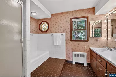 484 Godwin Avenue, Midland Park, NJ 07432 - Photo 31