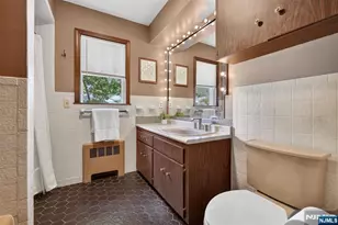 484 Godwin Ave, Midland Park, NJ 07432 - Photo 25