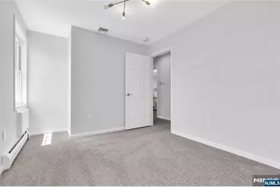 81 Crane Street, Newark, NJ 07104 - Photo 21
