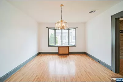 709 Kingsland Avenue, Ridgefield, NJ 07657 - Photo 13