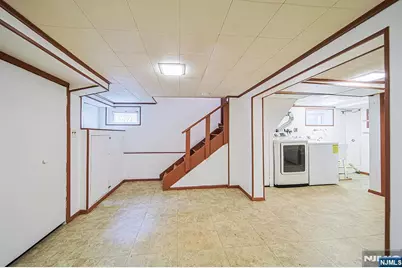 709 Kingsland Avenue, Ridgefield, NJ 07657 - Photo 31