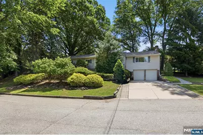 165 Glenn Avenue, Norwood, NJ 07648 - Photo 1