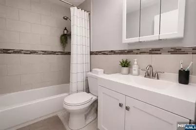 1906 Paterson Plank Road 3A #3A, North Bergen, NJ 07047 - Photo 9