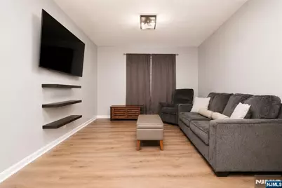 1906 Paterson Plank Road 3A #3A, North Bergen, NJ 07047 - Photo 5