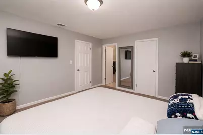1906 Paterson Plank Road 3A #3A, North Bergen, NJ 07047 - Photo 11