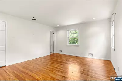29 Devonshire Terrace, West Orange Township, NJ 07052 - Photo 23