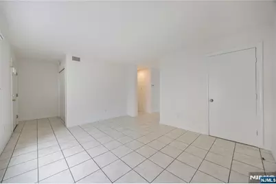 235-237 Keen, Paterson, NJ 07524 - Photo 3
