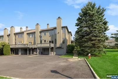 594 Glasmere Road, Mahwah, NJ 07430 - Photo 35