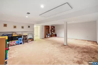 594 Glasmere Road, Mahwah, NJ 07430 - Photo 31