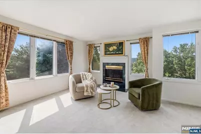 594 Glasmere Road, Mahwah, NJ 07430 - Photo 19