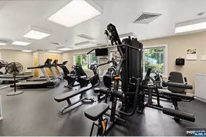 594 Glasmere Road, Mahwah, NJ 07430 - Photo 39