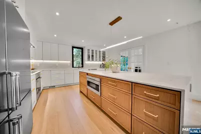 160 Beacon Street, Haworth, NJ 07641 - Photo 21