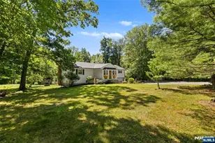 89 Ridge Rd, Branchville, NJ 07826 - Photo 3