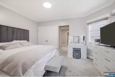 158 Slocum Avenue, Englewood, NJ 07631 - Photo 13